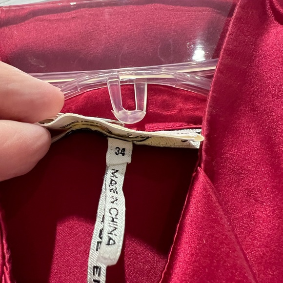 💖 Stunning pure silk blouse / shirt with unique details and rich colour - Picture 4 of 9